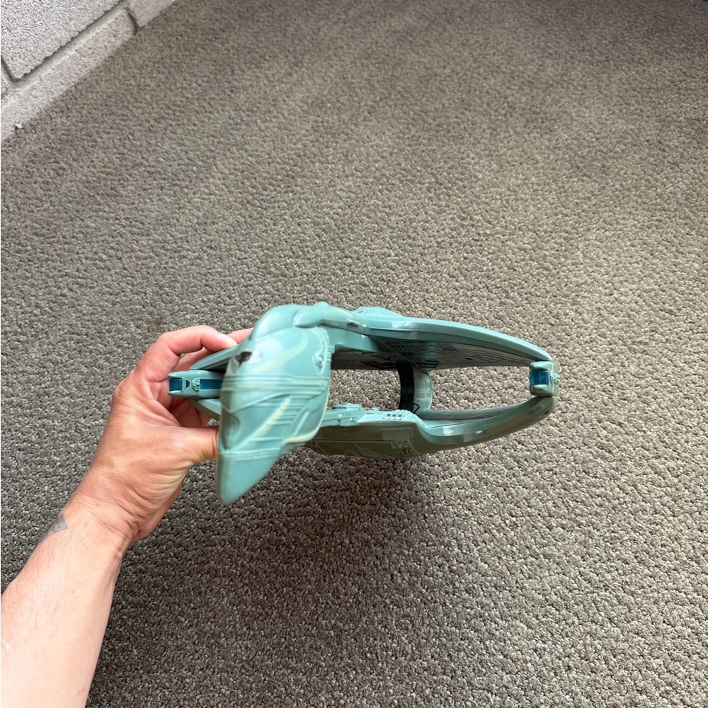 1993 Playmates Star Trek TNG D’deridex Romulan Warbird